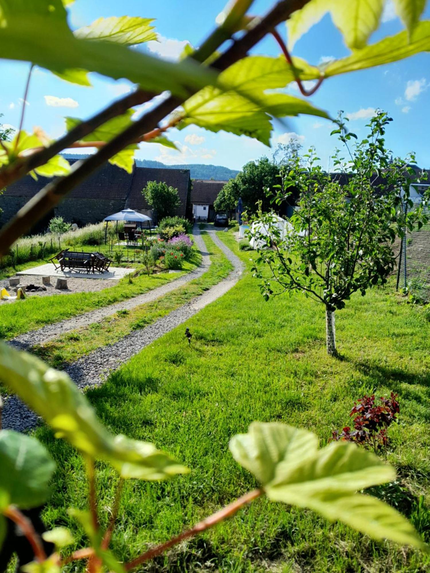 PENZION Malá farma Nemojany Exterior foto
